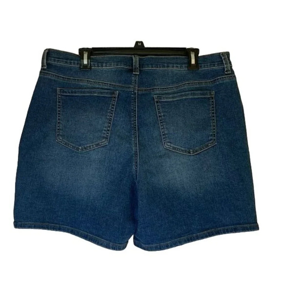 Gloria Vanderbilt All Around Slimming Amanda Jean Shorts Plus Size 18 - Picture 5 of 9